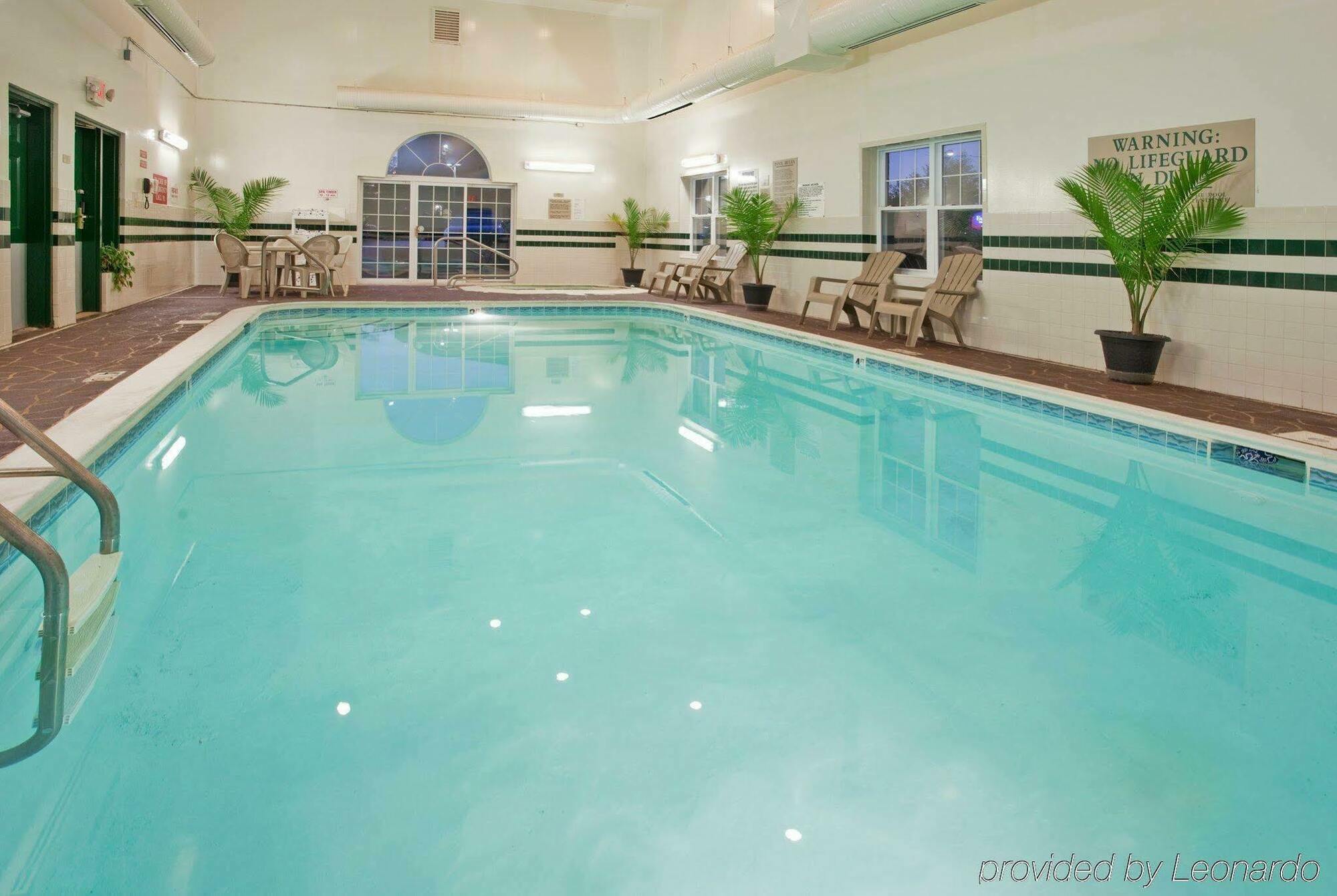 Country Inn & Suites By Radisson, Louisville East, Ky Зручності фото